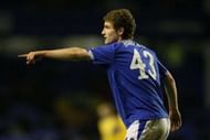 Shkodran Mustafi, Everton